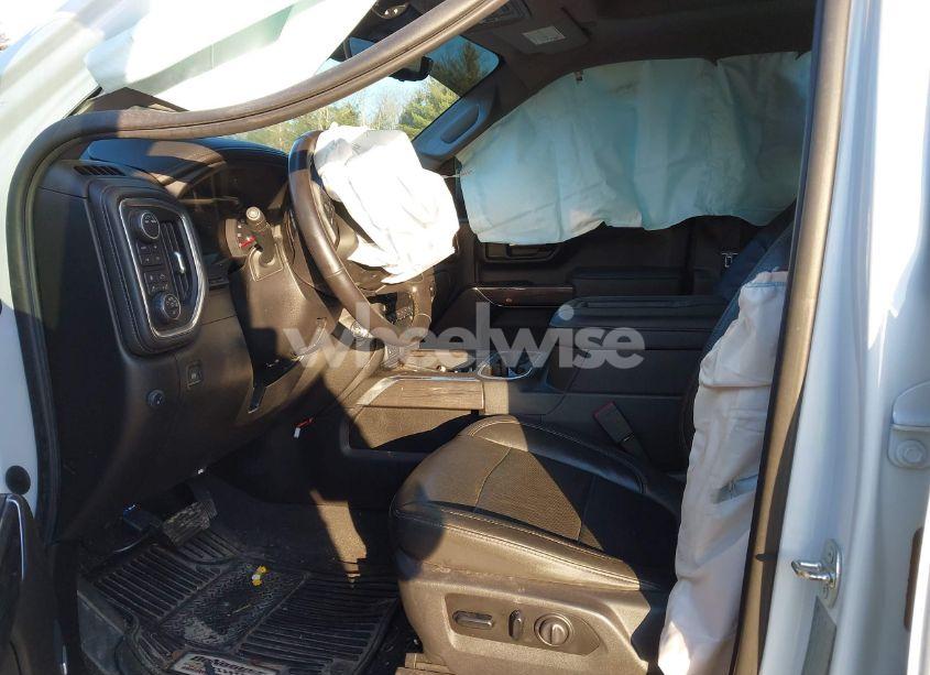 Photo 6 of 2020 Chevrolet Silverado 2500HD 4WD STANDARD BED LTZ (VIN 1GC4YPEY1LF118710)