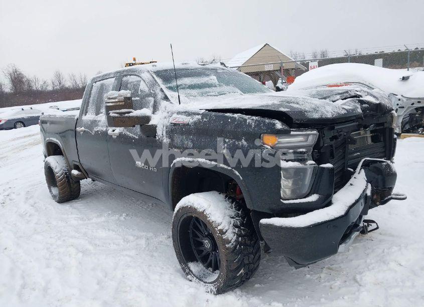 2020 Chevrolet Silverado 2500HD 4WD STANDARD BED LTZ (VIN 1GC4YPEY3LF140241) main photo