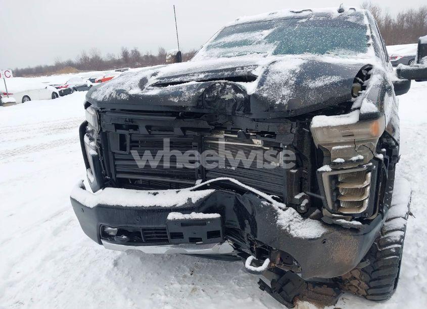 Photo 18 of 2020 Chevrolet Silverado 2500HD 4WD STANDARD BED LTZ (VIN 1GC4YPEY3LF140241)