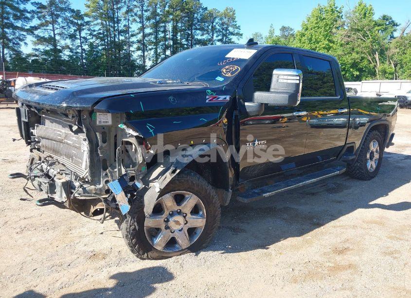 Photo 2 of 2022 Chevrolet Silverado 2500HD 4WD STANDARD BED LTZ (VIN 1GC4YPEY3NF327269)