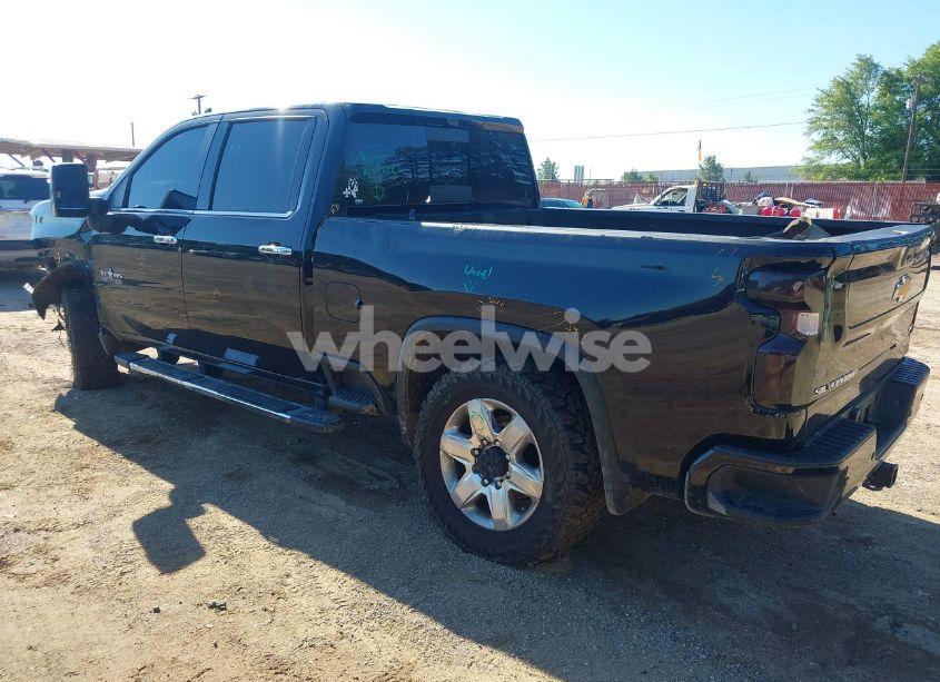 Photo 3 of 2022 Chevrolet Silverado 2500HD 4WD STANDARD BED LTZ (VIN 1GC4YPEY3NF327269)