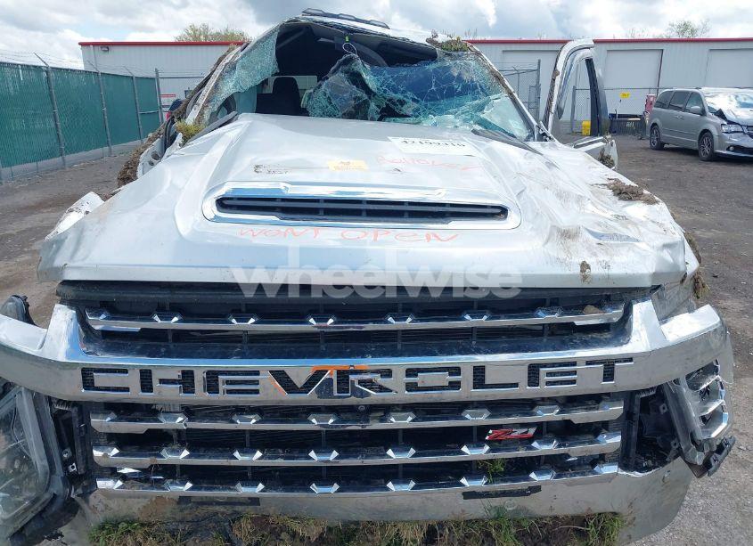 Photo 10 of 2020 Chevrolet Silverado 2500HD 4WD STANDARD BED LTZ (VIN 1GC4YPEY5LF102557)