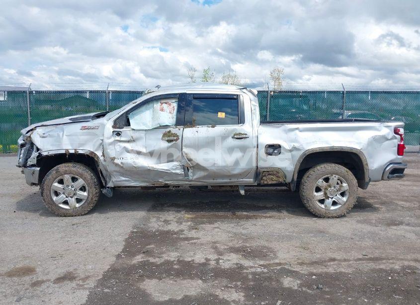 Photo 14 of 2020 Chevrolet Silverado 2500HD 4WD STANDARD BED LTZ (VIN 1GC4YPEY5LF102557)