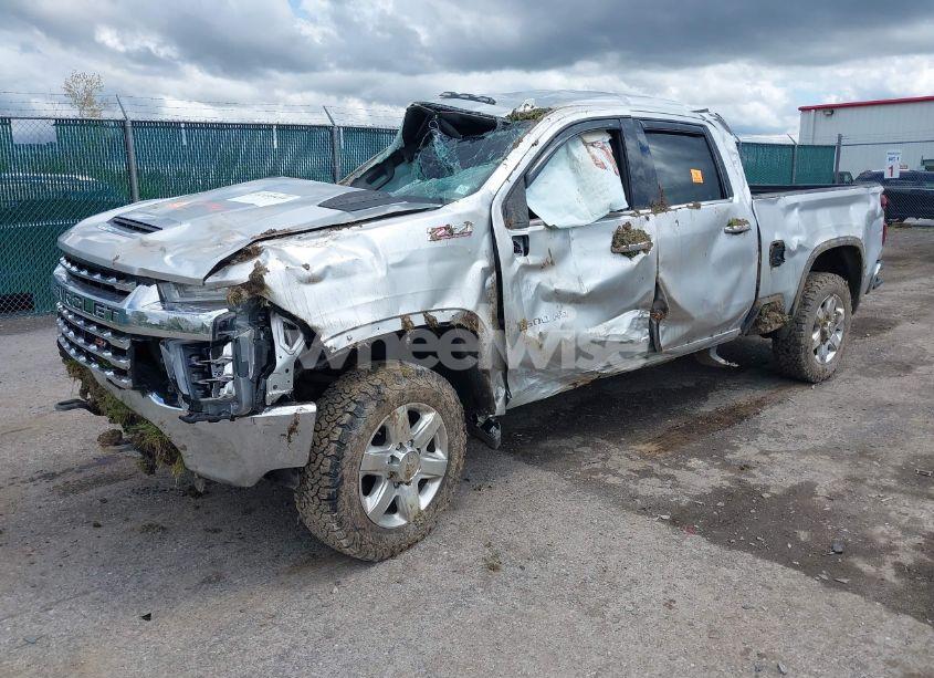 Photo 2 of 2020 Chevrolet Silverado 2500HD 4WD STANDARD BED LTZ (VIN 1GC4YPEY5LF102557)