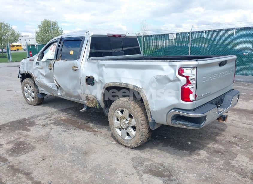 Photo 3 of 2020 Chevrolet Silverado 2500HD 4WD STANDARD BED LTZ (VIN 1GC4YPEY5LF102557)