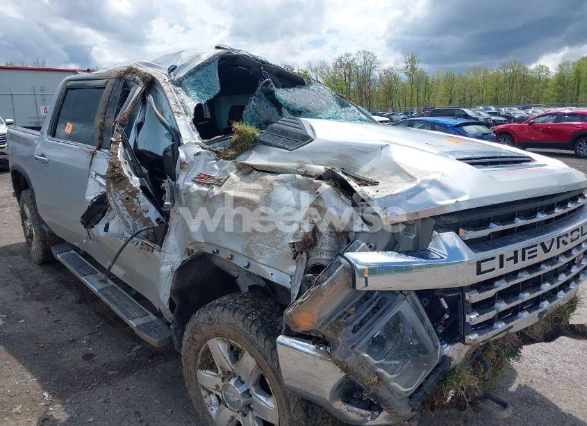 Photo 6 of 2020 Chevrolet Silverado 2500HD 4WD STANDARD BED LTZ (VIN 1GC4YPEY5LF102557)