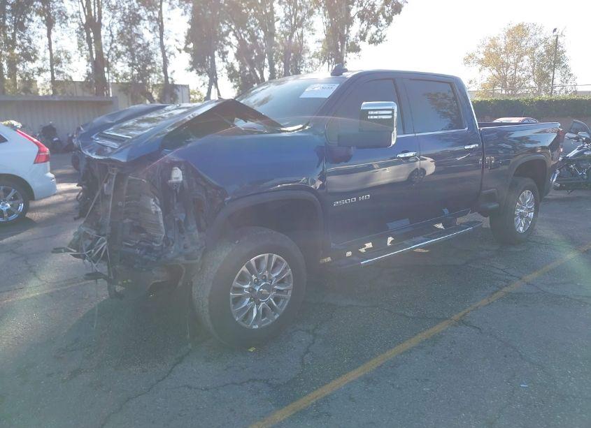 Photo 2 of 2020 Chevrolet Silverado 2500HD 4WD STANDARD BED LTZ (VIN 1GC4YPEY6LF161505)