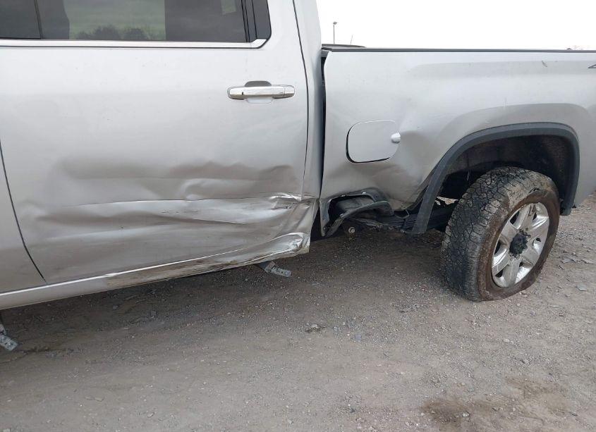 Photo 10 of 2022 Chevrolet Silverado 2500HD 4WD STANDARD BED LTZ (VIN 1GC4YPEY6NF361495)