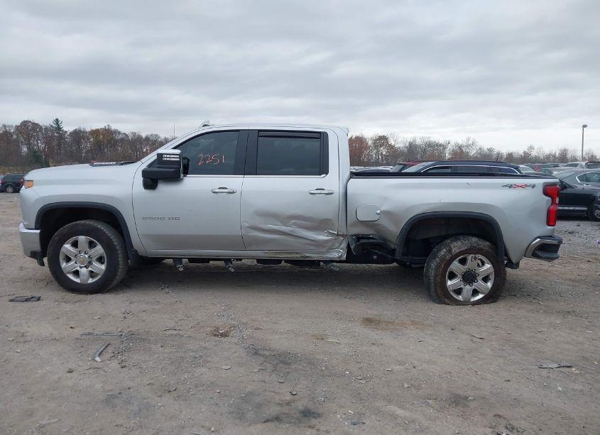 Photo 13 of 2022 Chevrolet Silverado 2500HD 4WD STANDARD BED LTZ (VIN 1GC4YPEY6NF361495)