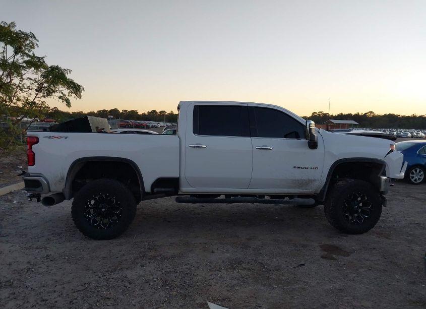 Photo 13 of 2021 Chevrolet Silverado 2500HD 4WD STANDARD BED LTZ (VIN 1GC4YPEY7MF244975)