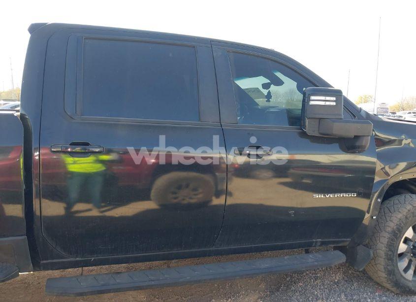 Photo 13 of 2021 Chevrolet Silverado 2500HD 4WD LONG BED LTZ (VIN 1GC4YPEY9MF147843)