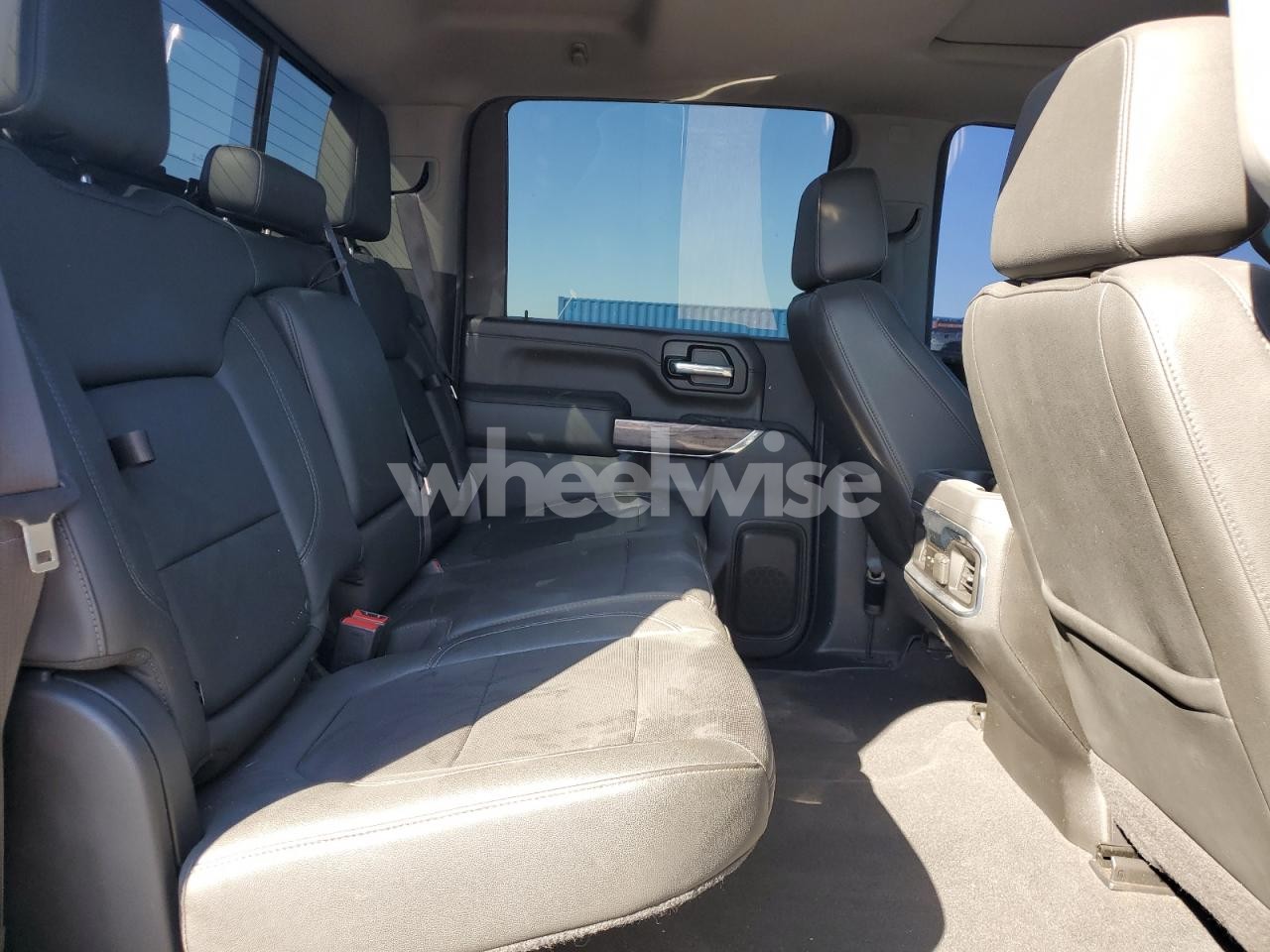 Photo 10 of 2022 CHEVROLET SILVERADO K2500 HEAVY DUTY LTZ (VIN 1GC4YPEY9NF148458)