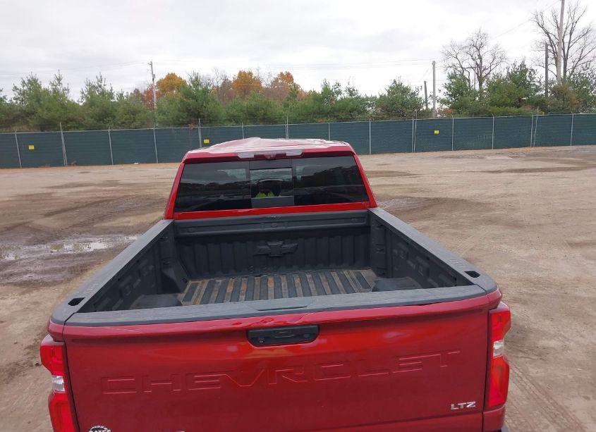 Photo 6 of 2021 Chevrolet Silverado 2500HD 4WD STANDARD BED LTZ (VIN 1GC4YPEYXMF162318)
