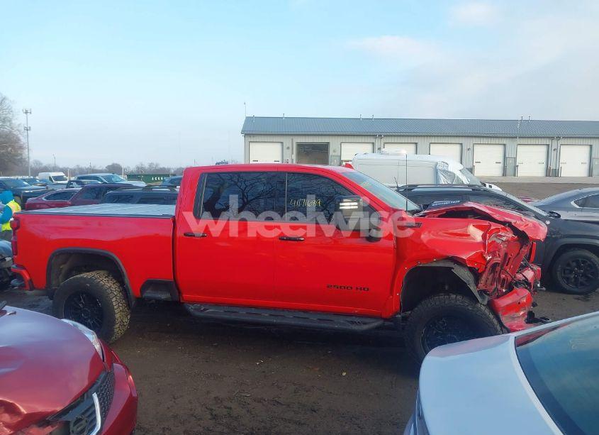 Photo 13 of 2022 Chevrolet Silverado 2500HD 4WD STANDARD BED LTZ (VIN 1GC4YPEYXNF356624)