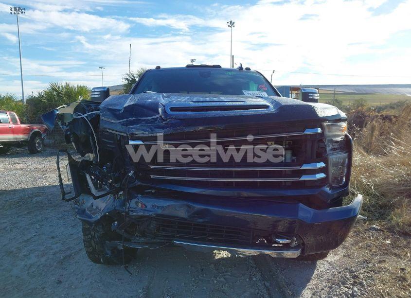 Photo 12 of 2020 Chevrolet Silverado 2500HD 4WD STANDARD BED HIGH COUNTRY (VIN 1GC4YRE74LF125492)