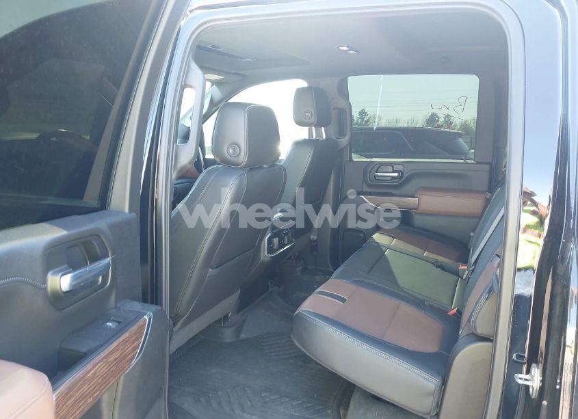 Photo 7 of 2020 Chevrolet Silverado 2500HD 4WD STANDARD BED HIGH COUNTRY (VIN 1GC4YREY0LF193975)