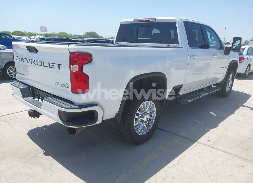 Photo 4 of 2021 Chevrolet Silverado 2500HD 4WD STANDARD BED HIGH COUNTRY (VIN 1GC4YREY3MF184575)