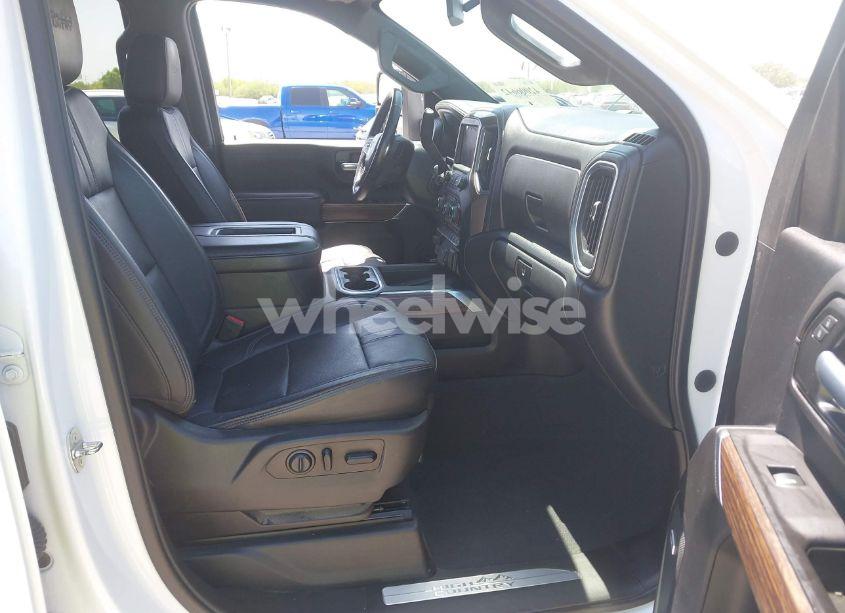 Photo 6 of 2021 Chevrolet Silverado 2500HD 4WD STANDARD BED HIGH COUNTRY (VIN 1GC4YREY3MF184575)