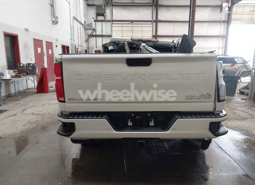 Photo 8 of 2024 Chevrolet Silverado 2500HD 4WD STANDARD BED HIGH COUNTRY (VIN 1GC4YREY3RF366445)