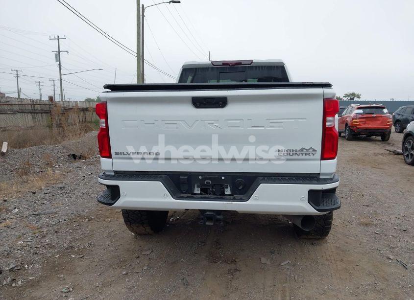 Photo 14 of 2020 Chevrolet Silverado 2500HD 4WD LONG BED HIGH COUNTRY/4WD STANDARD BED HIGH COUNTRY (VIN 1GC4YREY4LF020847)