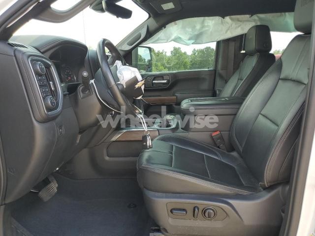 Photo 3 of 2021 CHEVROLET SILVERADO K2500 HIGH COUNTRY (VIN 1GC4YREY4MF264466)