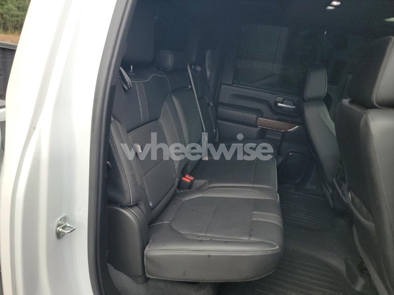 Photo 6 of 2023 CHEVROLET SILVERADO K2500 HIGH COUNTRY (VIN 1GC4YREY4PF255934)