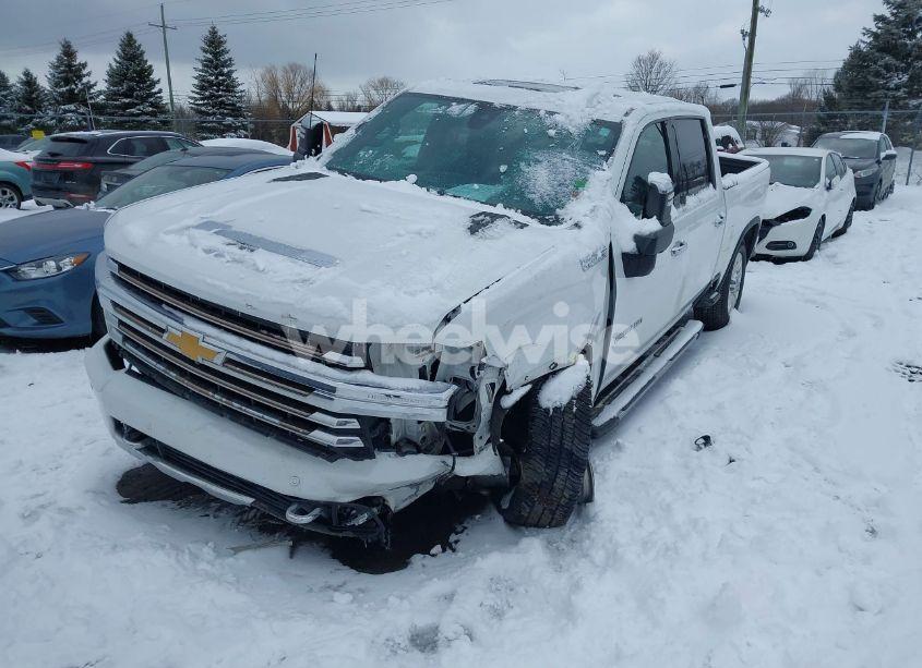 Photo 2 of 2020 Chevrolet Silverado 2500HD 4WD STANDARD BED HIGH COUNTRY (VIN 1GC4YREY5LF106653)