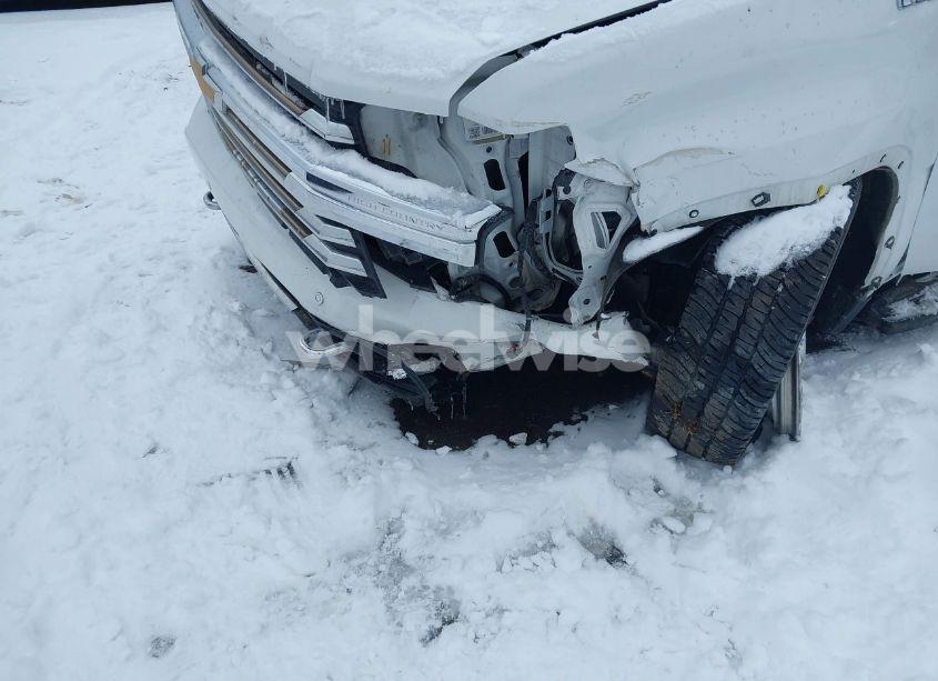 Photo 6 of 2020 Chevrolet Silverado 2500HD 4WD STANDARD BED HIGH COUNTRY (VIN 1GC4YREY5LF106653)