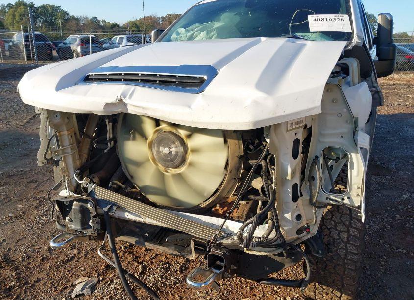 Photo 11 of 2023 Chevrolet Silverado 2500HD 4WD STANDARD BED HIGH COUNTRY (VIN 1GC4YREY5PF117562)