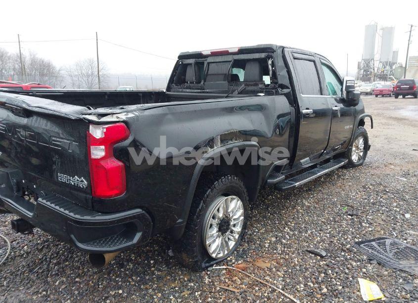 Photo 3 of 2020 Chevrolet Silverado 2500HD 4WD STANDARD BED HIGH COUNTRY (VIN 1GC4YREY7LF142506)