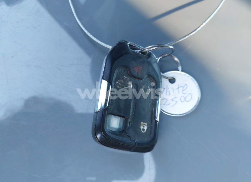 Photo 10 of 2022 Chevrolet Silverado 2500HD 4WD STANDARD BED HIGH COUNTRY (VIN 1GC4YREYXNF260293)