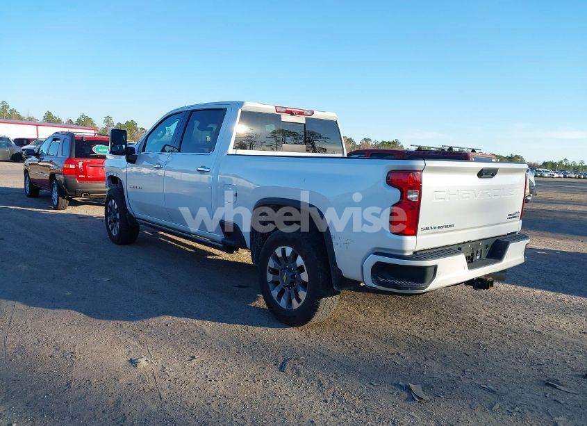 Photo 3 of 2022 Chevrolet Silverado 2500HD 4WD STANDARD BED HIGH COUNTRY (VIN 1GC4YREYXNF260293)