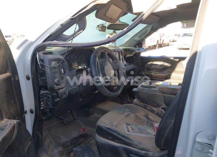 Photo 7 of 2022 Chevrolet Silverado 3500HD 4WD LONG BED WT (VIN 1GC4YSE73NF218997)