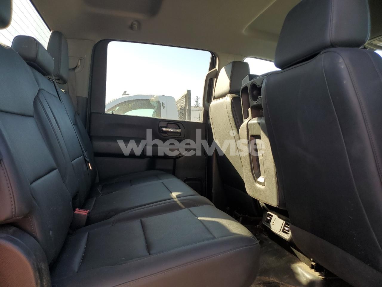 Photo 10 of 2024 CHEVROLET SILVERADO K3500 (VIN 1GC4YSE75RF286904)