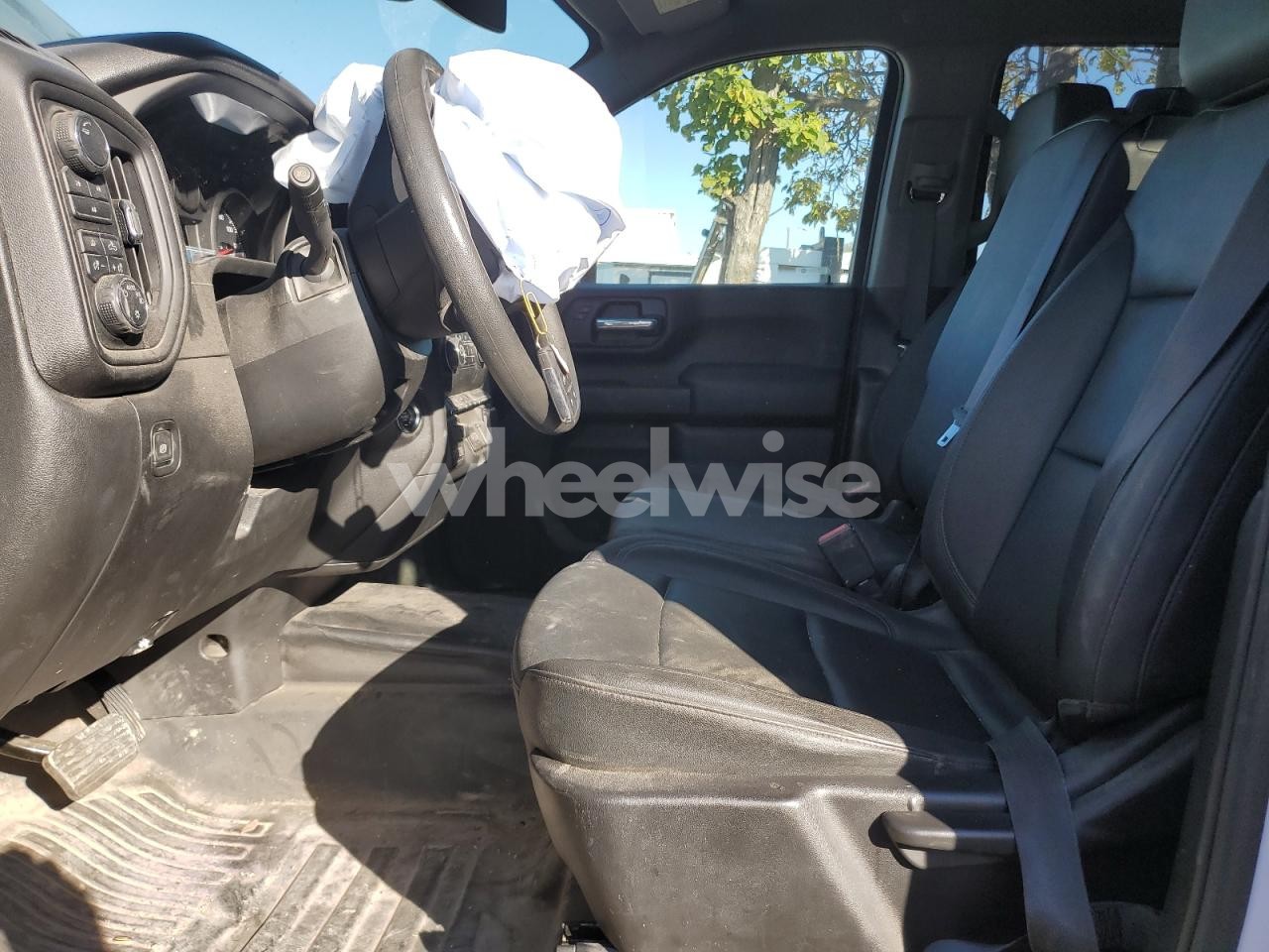 Photo 7 of 2024 CHEVROLET SILVERADO K3500 (VIN 1GC4YSE75RF286904)