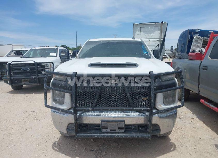 Photo 11 of 2022 Chevrolet Silverado 3500HD 4WD LONG BED WT (VIN 1GC4YSE7XNF196447)