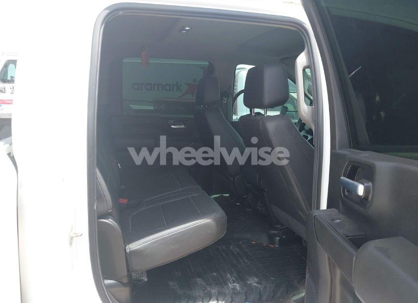 Photo 6 of 2022 Chevrolet Silverado 3500HD 4WD LONG BED WT (VIN 1GC4YSE7XNF196447)