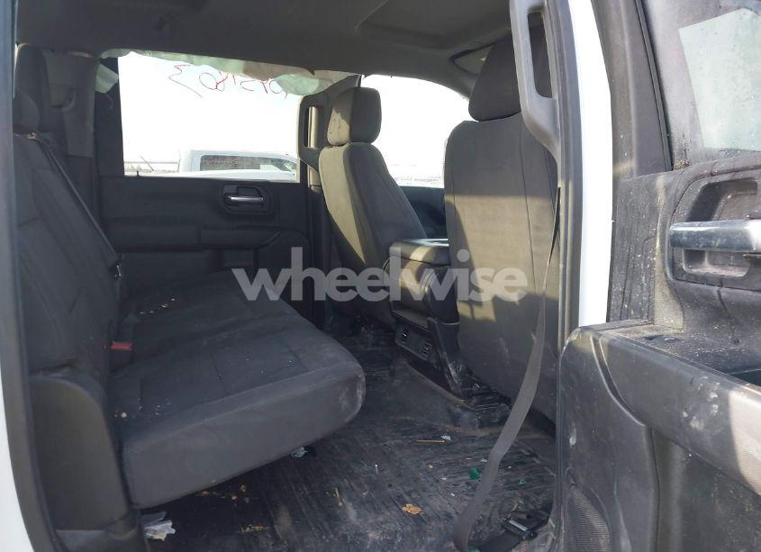 Photo 8 of 2020 Chevrolet Silverado 3500HD 4WD LONG BED WT (VIN 1GC4YSEY3LF200487)