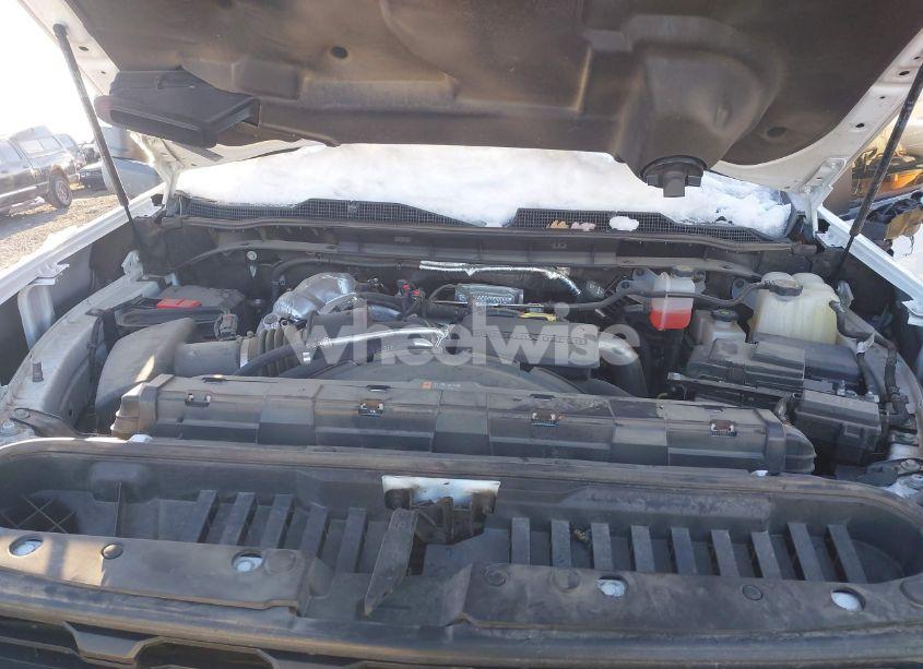 Photo 10 of 2022 Chevrolet Silverado 3500HD 4WD LONG BED WT (VIN 1GC4YSEY4NF365953)