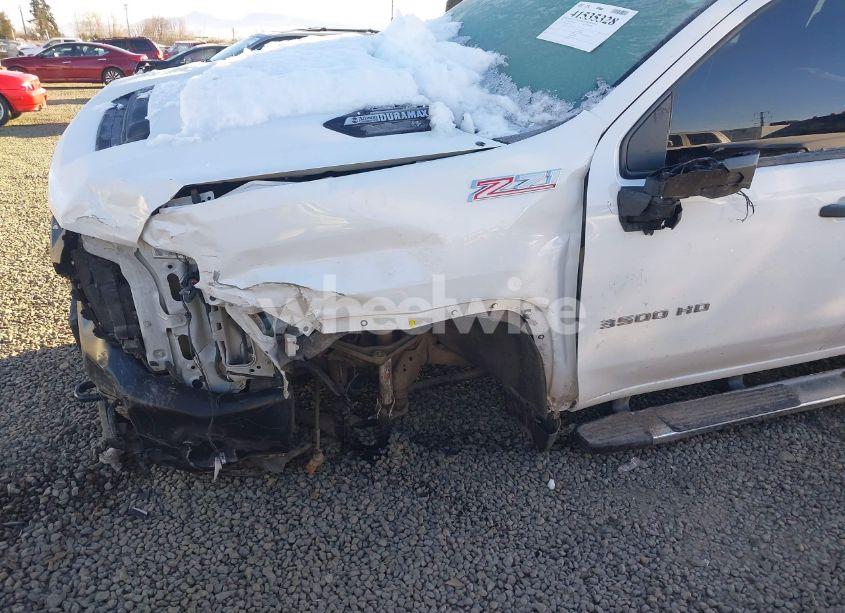 Photo 6 of 2022 Chevrolet Silverado 3500HD 4WD LONG BED WT (VIN 1GC4YSEY4NF365953)