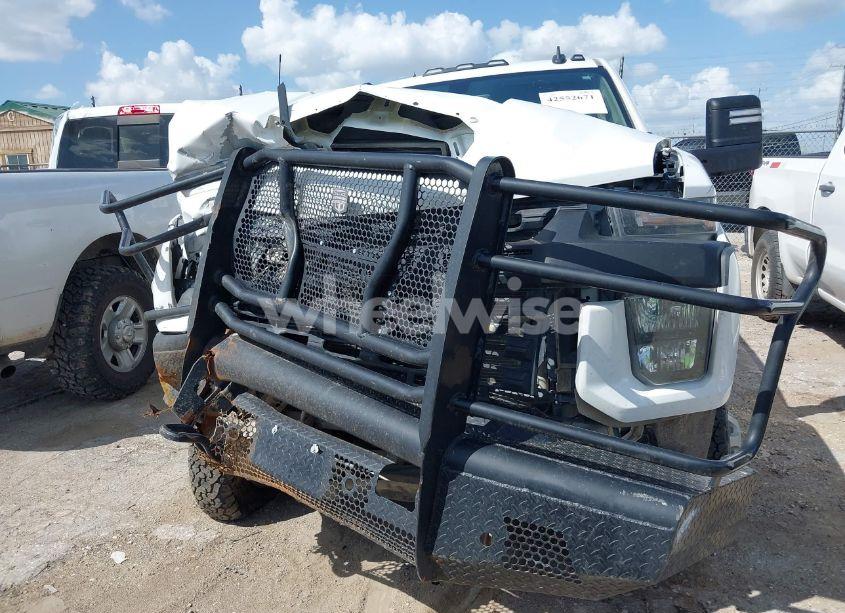 Photo 12 of 2022 Chevrolet Silverado 3500HD 4WD LONG BED WT (VIN 1GC4YSEY5NF245630)