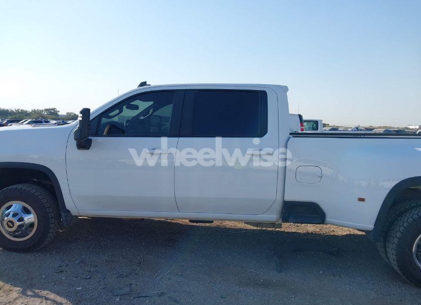 Photo 15 of 2023 Chevrolet Silverado 3500HD 4WD LONG BED LT (VIN 1GC4YTEY1PF169445)