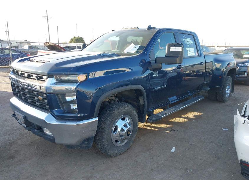 Photo 2 of 2022 Chevrolet Silverado 3500HD 4WD LONG BED LT (VIN 1GC4YTEY4NF220367)