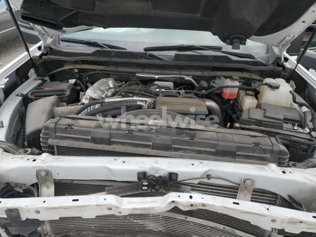 Photo 6 of 2024 CHEVROLET SILVERADO K3500 LT (VIN 1GC4YTEY7RF395623)