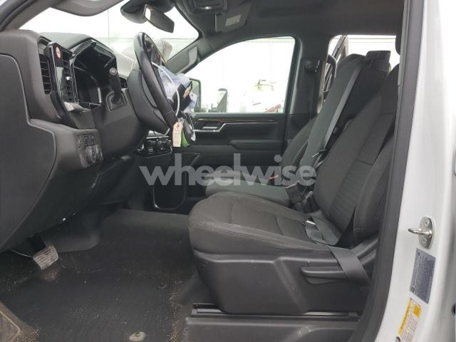 Photo 7 of 2024 CHEVROLET SILVERADO K3500 LT (VIN 1GC4YTEY7RF395623)