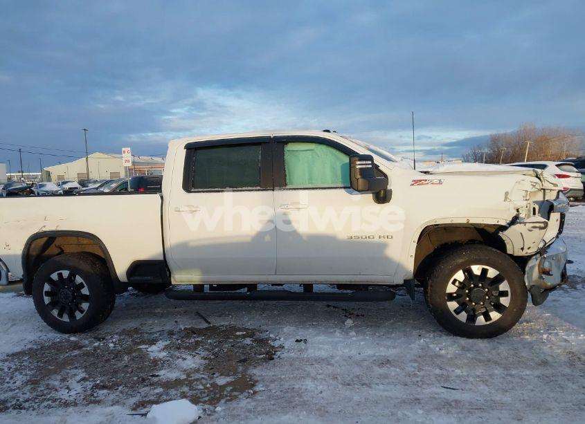 Photo 14 of 2020 Chevrolet Silverado 3500HD 4WD STANDARD BED LT (VIN 1GC4YTEY8LF216092)