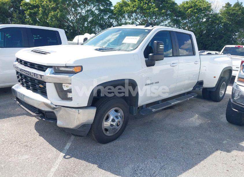Photo 2 of 2023 Chevrolet Silverado 3500HD 4WD LONG BED LT (VIN 1GC4YTEY8PF182404)