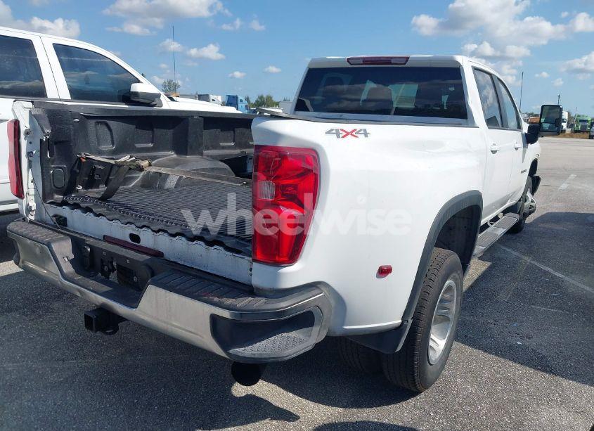 Photo 4 of 2023 Chevrolet Silverado 3500HD 4WD LONG BED LT (VIN 1GC4YTEY8PF182404)