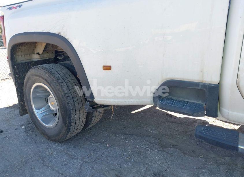 Photo 11 of 2024 Chevrolet Silverado 3500HD 4WD LONG BED LT (VIN 1GC4YTEY8RF306044)