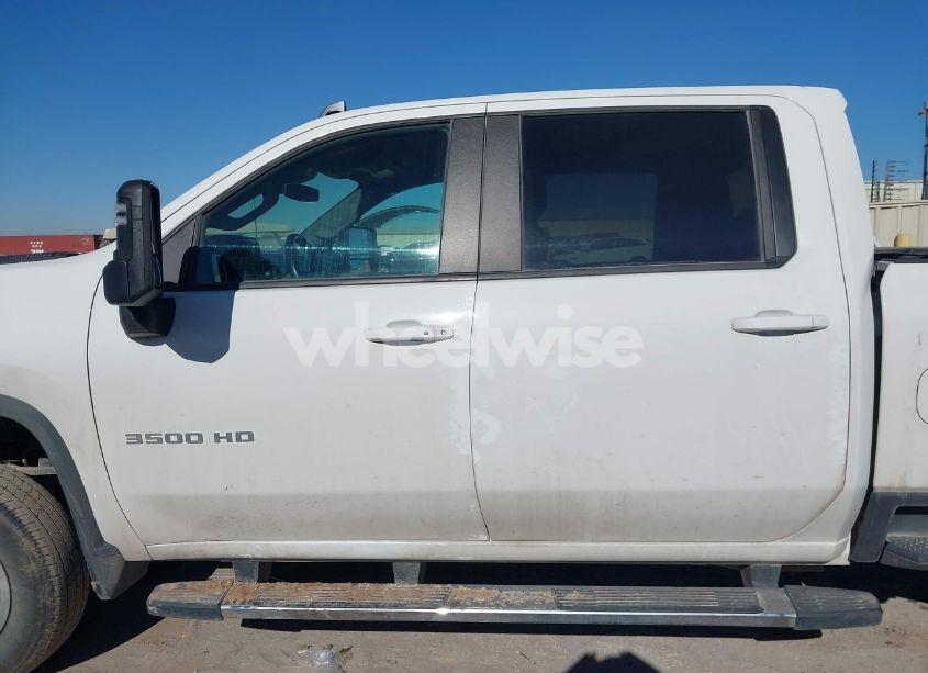 Photo 15 of 2024 Chevrolet Silverado 3500HD 4WD LONG BED LT (VIN 1GC4YTEY8RF306044)